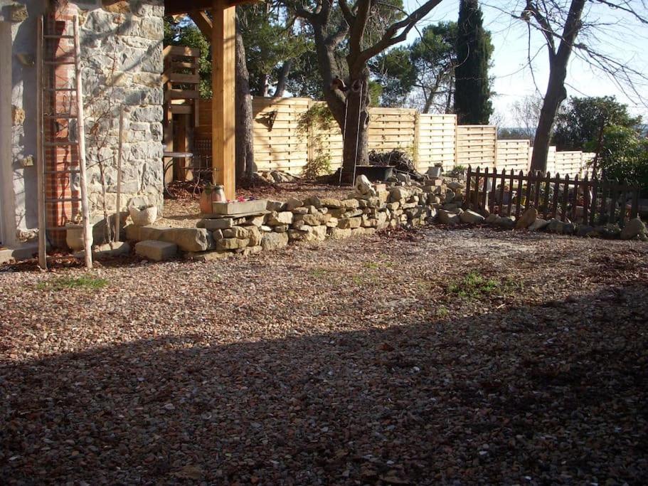 Un Havre De Paix Villa Aigues-Vives  Bagian luar foto